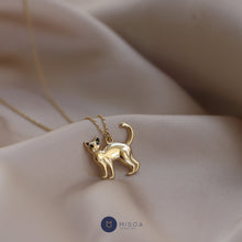 Load image into Gallery viewer, Black-eyed Cat Pendant Necklace