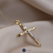 Load image into Gallery viewer, Cross Pendant Necklace
