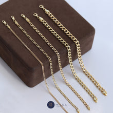 Load image into Gallery viewer, Curb Chain Bracelet