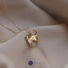 Load image into Gallery viewer, Black-eyed Cat Pendant Necklace