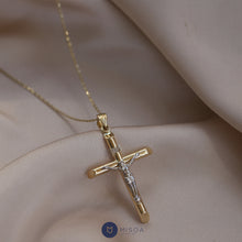 Load image into Gallery viewer, Cross Pendant Necklace