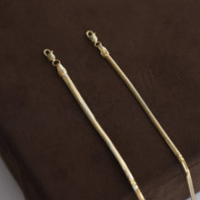 Load image into Gallery viewer, Snake Herringbone Chain Bracelet