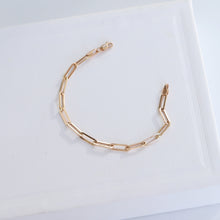 Load image into Gallery viewer, Rose Gold Paperclip Bracelet