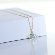 Load image into Gallery viewer, Minimal Evil Eye Pendant Necklace