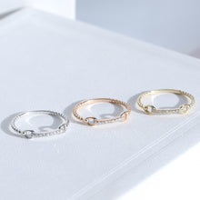 Load image into Gallery viewer, NEW Mini Double Stranded Diamond Ring