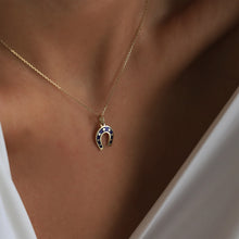 Load image into Gallery viewer, Gold Horseshoe Necklace