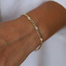 Load image into Gallery viewer, Six Diamond 3mm Curb Chain Bracelet