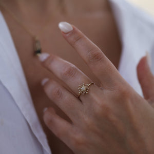 14K Gold Diamond Star Ring,Minimal Stackable Ring, Celestial Jewelry, Constellation Ring, Birthday Sun Gift, Simple Gold Ring, Rose Gold