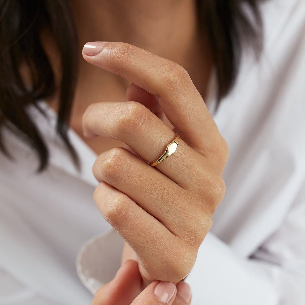 Mini Hexagon Signet Ring, 14k Gold, Seal Ring, Stacking Jewelry, Unisex Jewelry, Pinky Ring, Retro Ring, Birthday Gift, Rose Gold