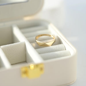 Gold Prism Ring, Argyle Ring, 14K Gold Ring, Minimalist Fine Jewelry, Gift for Her, Unique Wedding Ring, Thick Gold Band Ring, 4.4mm Band