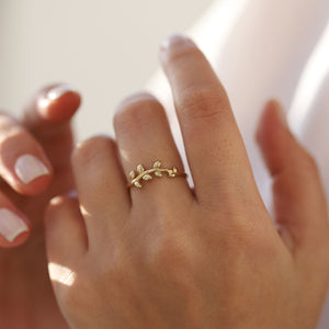 14K Solid Gold Thin Olive Leaf Ring, Minimal Stackable Ring, Wrap Ring, Branch, Mother's Day, Birthday Gift, Simple Gold Ring, Rose Gold