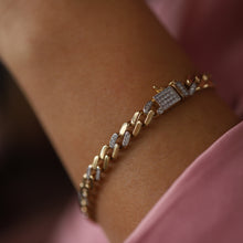 Load image into Gallery viewer, Diamond Curb Chain Bracelet

