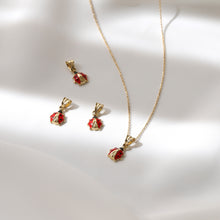 Load image into Gallery viewer, Ladybug Pendant Necklace

