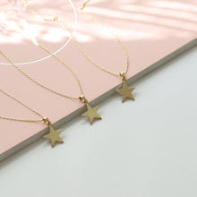 Load image into Gallery viewer, Dainty Shining Star Necklace
