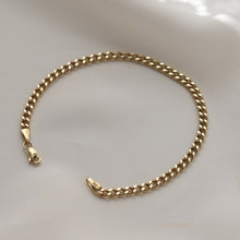 Load image into Gallery viewer, Curb Chain Bracelet 3mm
