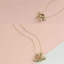 Load image into Gallery viewer, Frog Necklace
