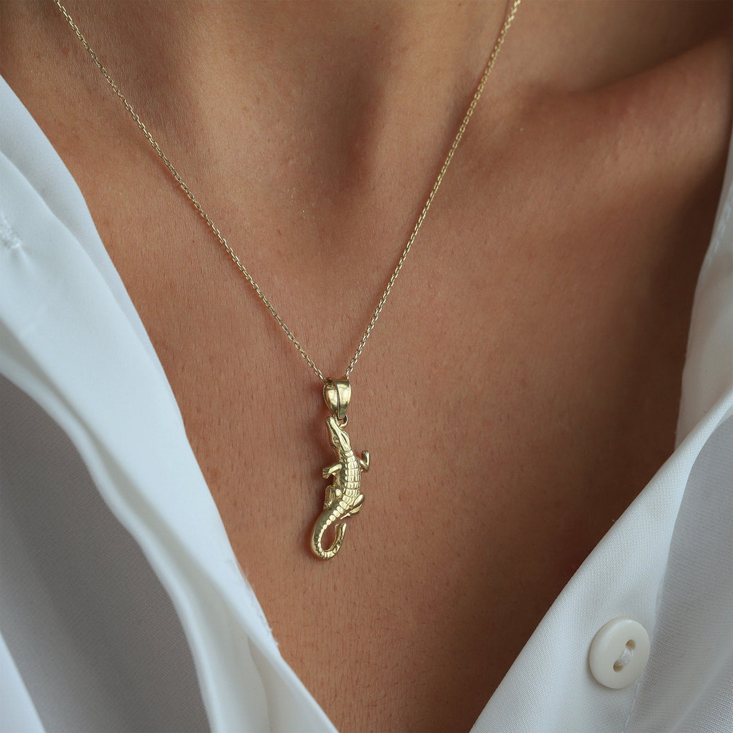 Alligator Necklace