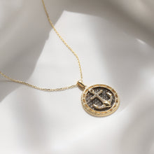 Load image into Gallery viewer, Anchor Medallion Necklace
