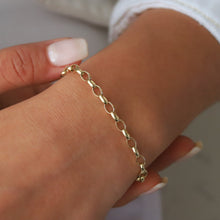 Load image into Gallery viewer, 3mm Oval Bold Link Chain Bracelet
