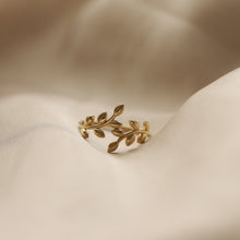 Load image into Gallery viewer, Olive Leaf Ring

