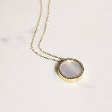 Load image into Gallery viewer, Round Mother of Pearl Necklace
