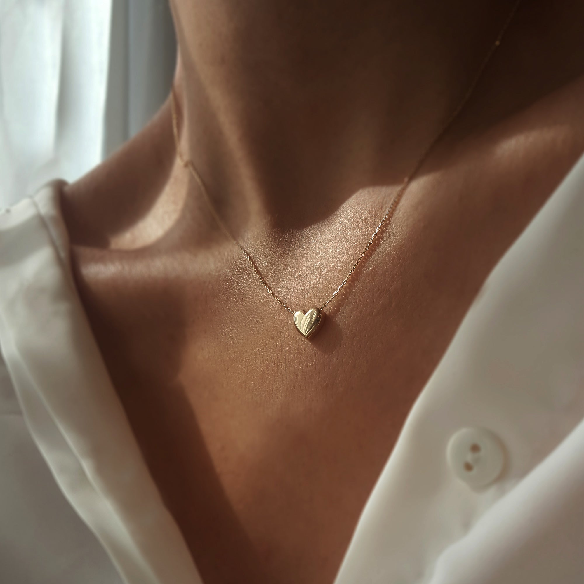 Fine ball chain necklace with mini heart padlock - Von Treskow